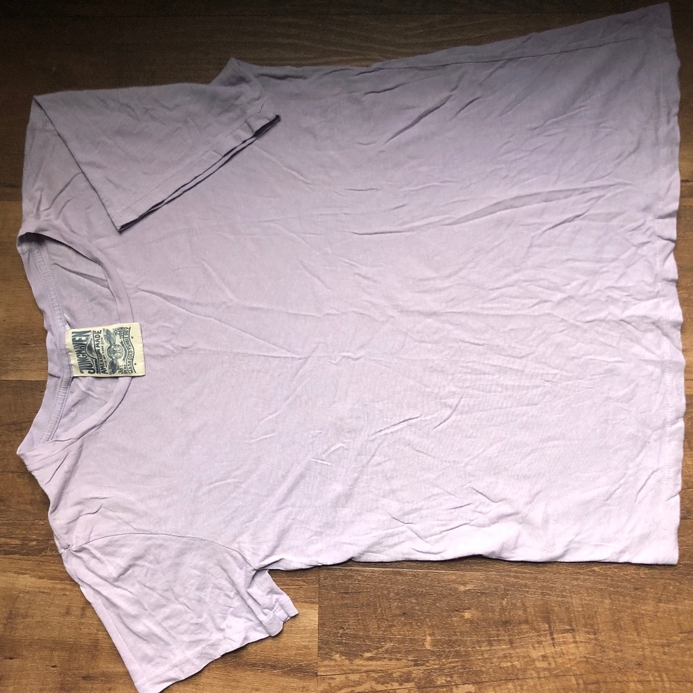 Jungmaven size S light purple tee
